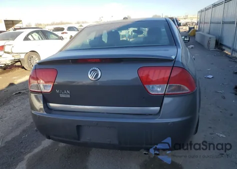 2010 Mercury Milan Premier z USA, uszkodzony, nr VIN 3MEHM0JA0AR625044